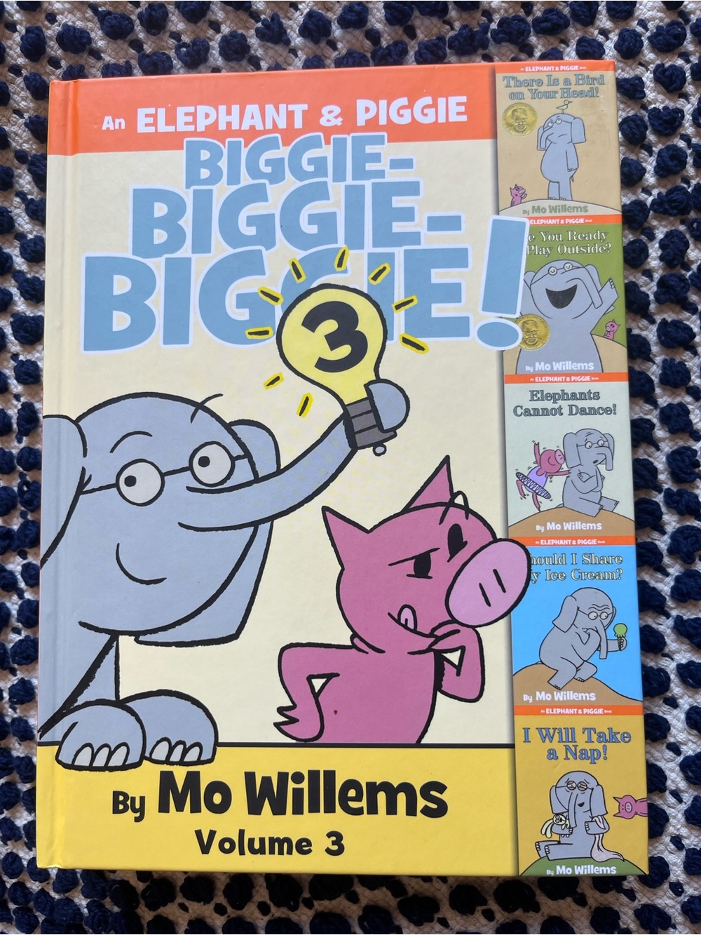 Elephant & Piggie Biggie Collection by Mo Willems - Blue Cover